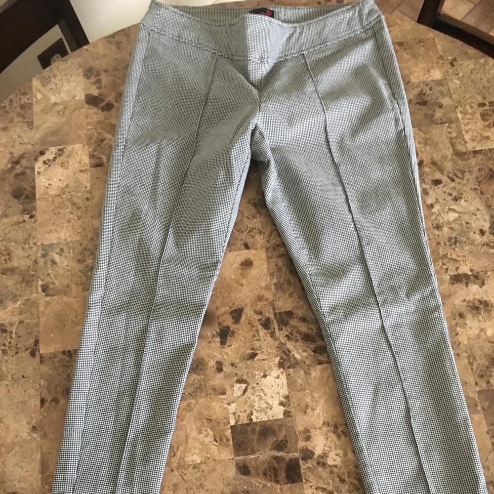 Pants - Picture 2 of 5